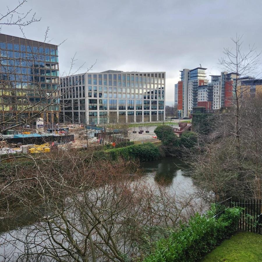 Shared Apartment - Walking From Leeds City Center Exterior photo